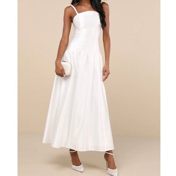 Lulus Dresses & Skirts - NWT Lulus Modern Adoration White Satin Backless Lace-Up Maxi Dress Size M